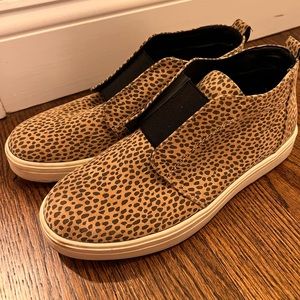 Leopard & black sneakers